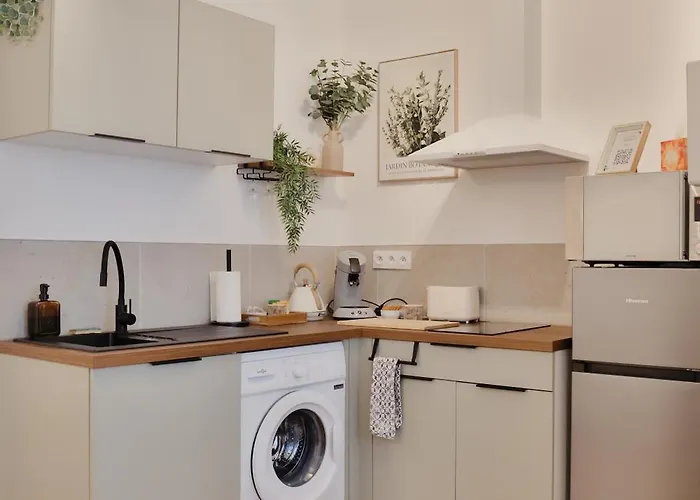 公寓 Coeur De Le Petit Chateauvert 瓦朗斯