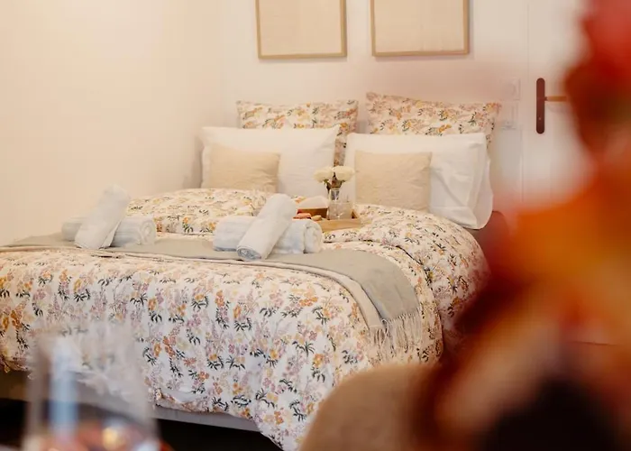 Coeur De Le Petit Chateauvert 公寓 *