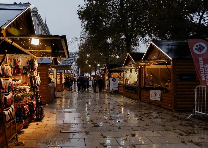 Coeur De Le Petit Chateauvert 瓦朗斯